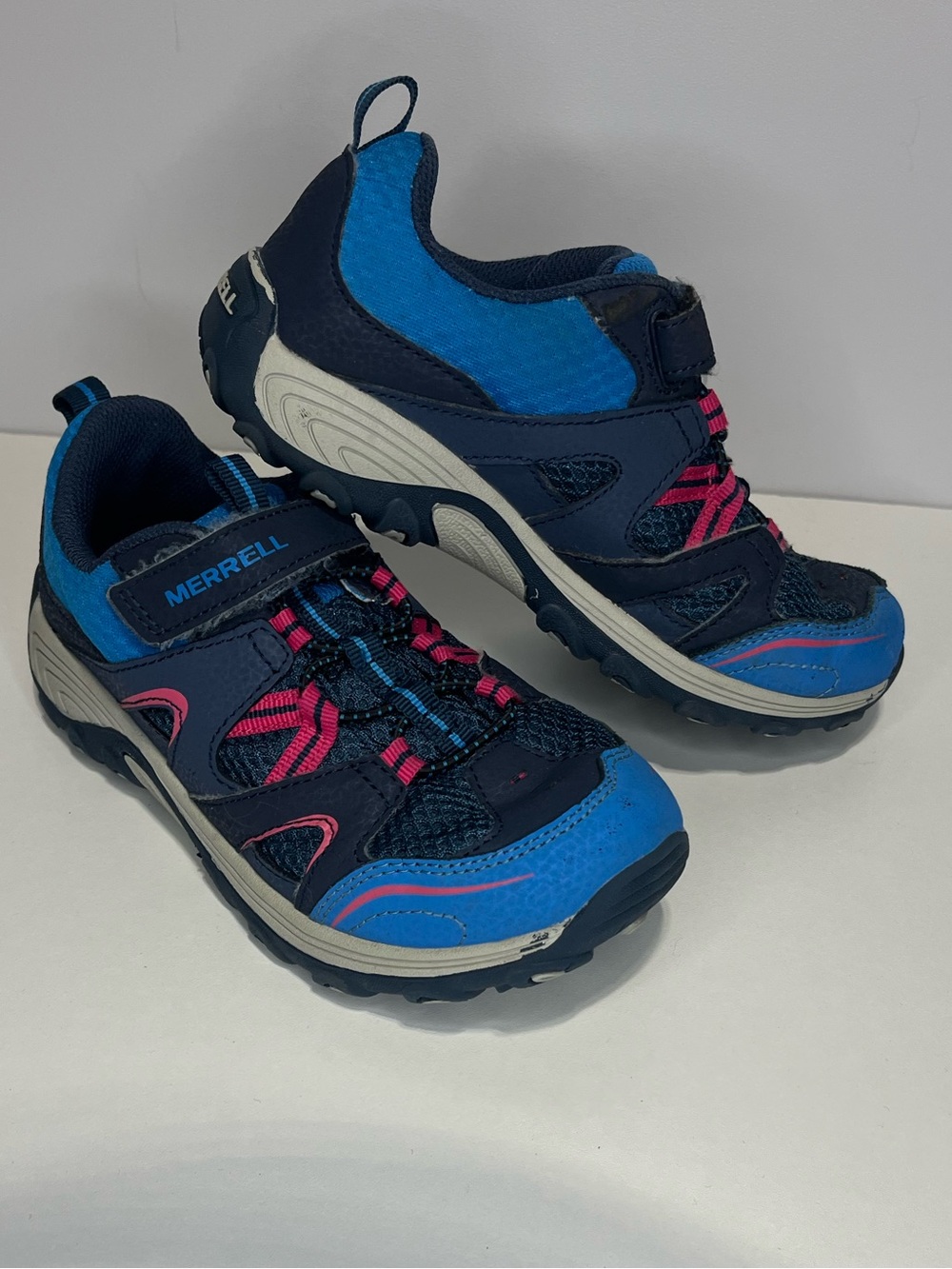 Merrell Kids Trail Chaser Sneaker Navy + Pink Trainer Girls size 1.5